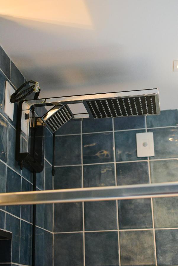 100 Axe Bahia Proximo Ao Farol Da Barra Wifi 300 Mega Apartment *