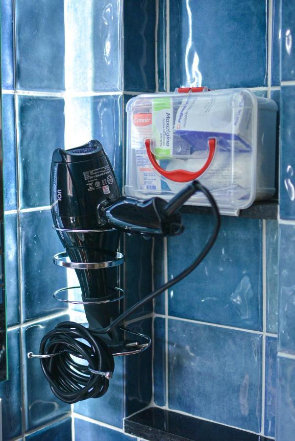 Apartment 100 Axe Bahia Proximo Ao Farol Da Barra Wifi 300 Mega